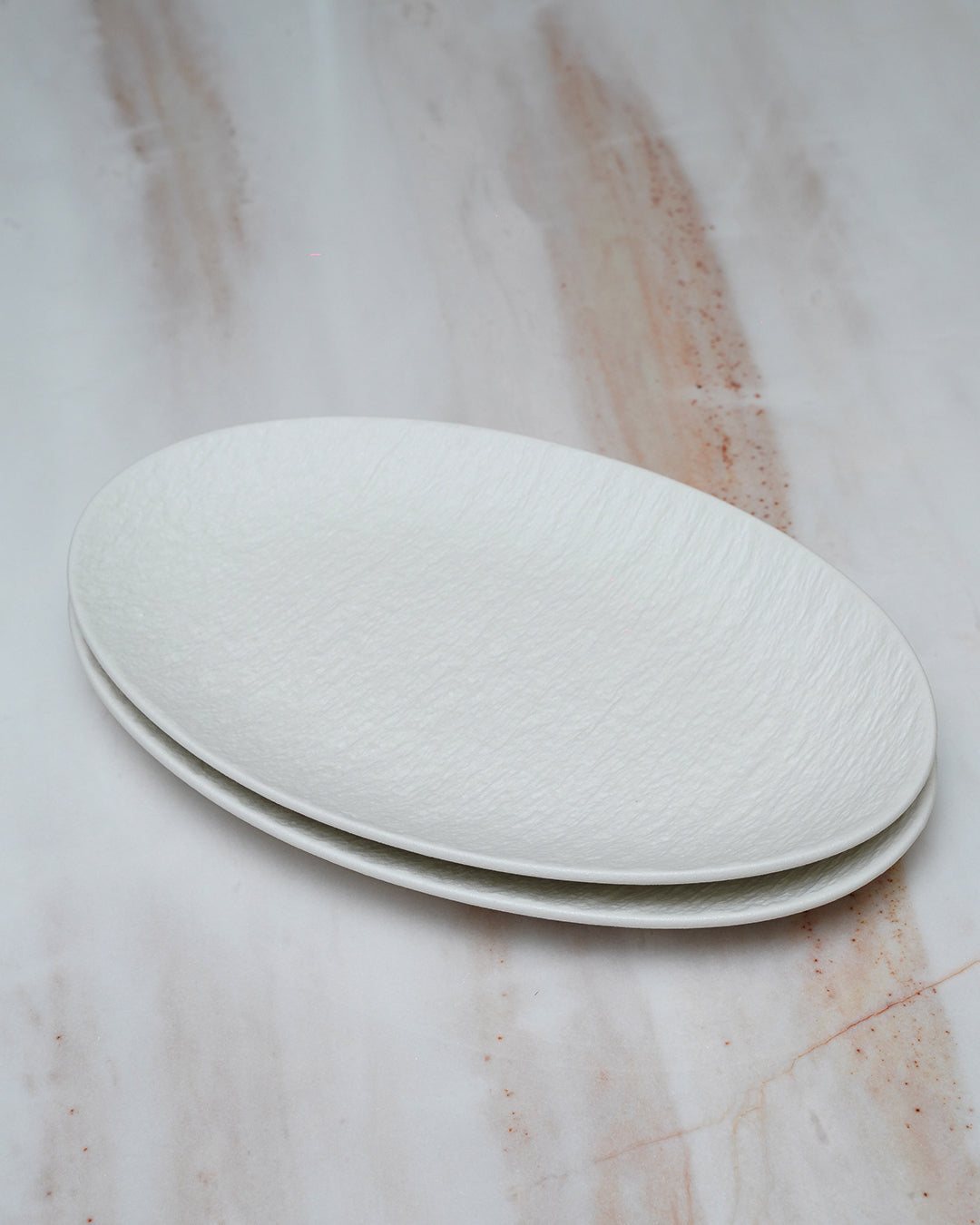 Textured Oval Plate