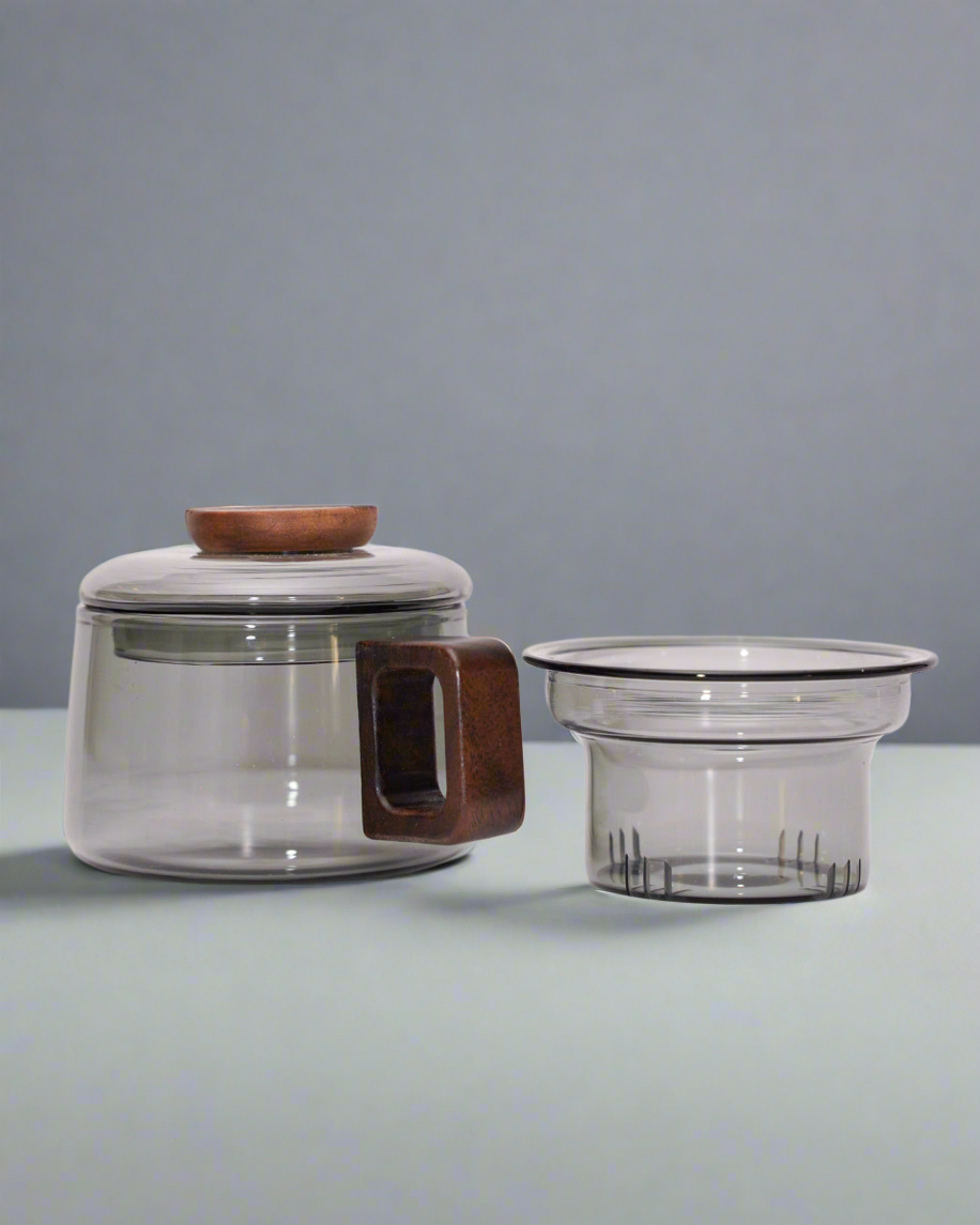 Elegant Glass Tea Cup