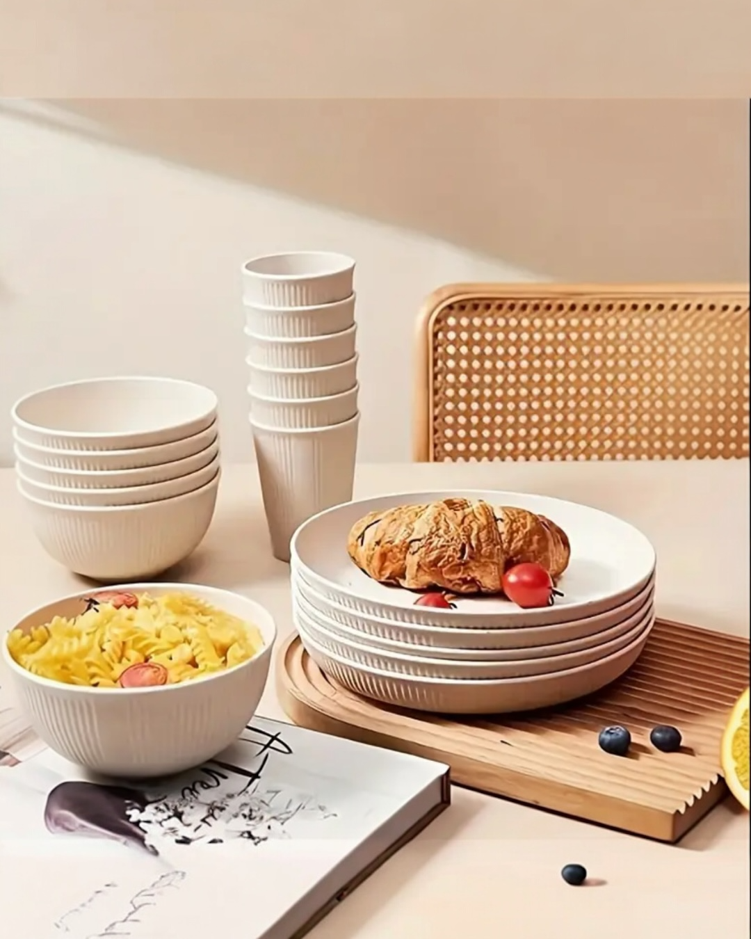 Reusable 18PC Set (BEG/BLK)