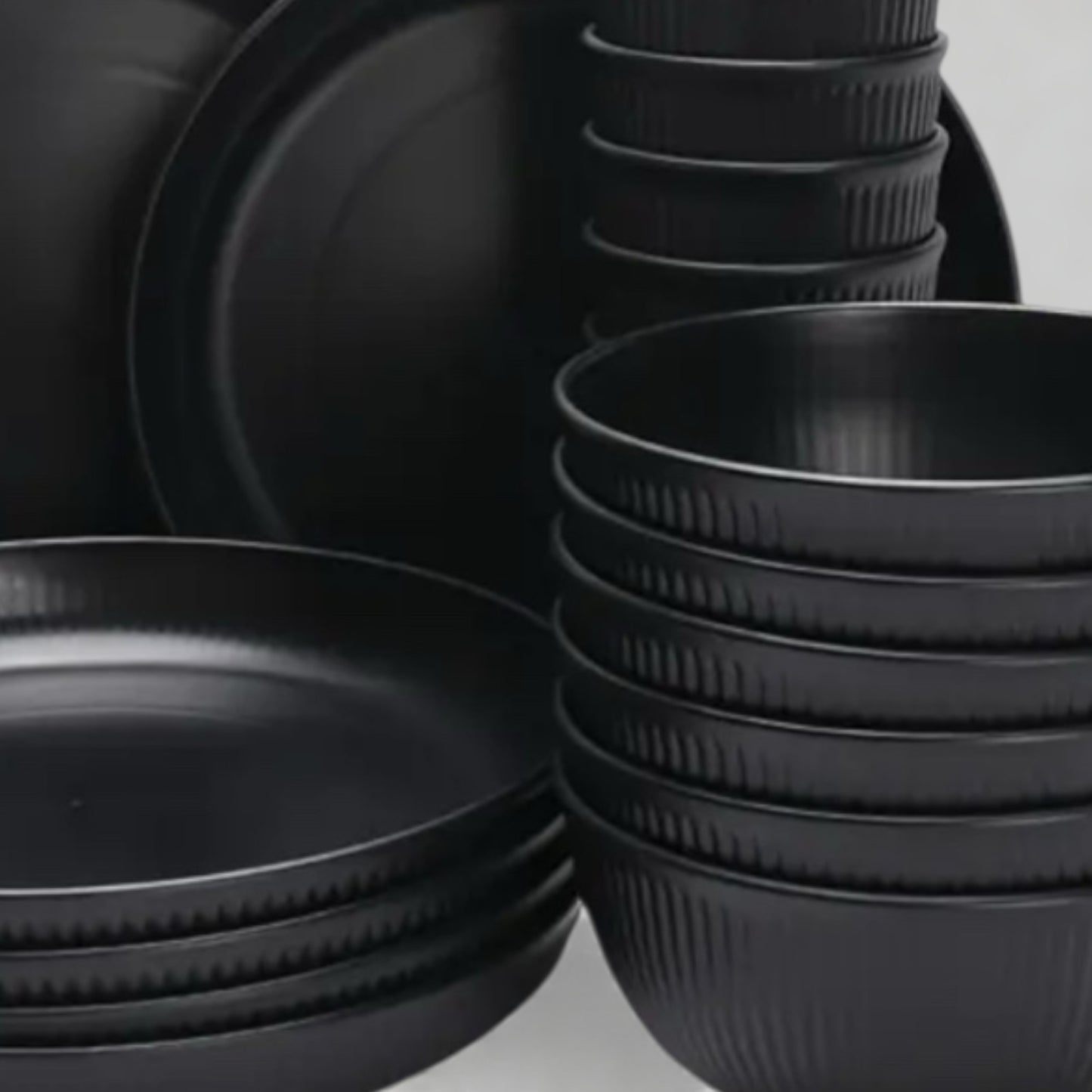 Reusable 18PC Set (BEG/BLK)