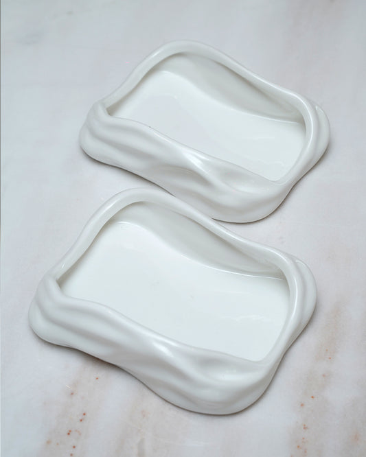 Wavy Edge Ceramic Tray
