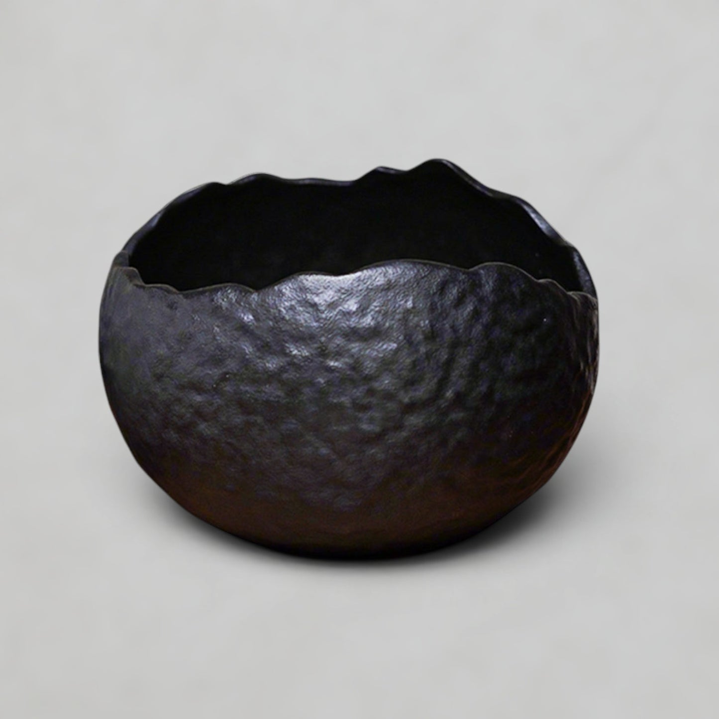 Cracked Edge Bowl (BLK/WHT)