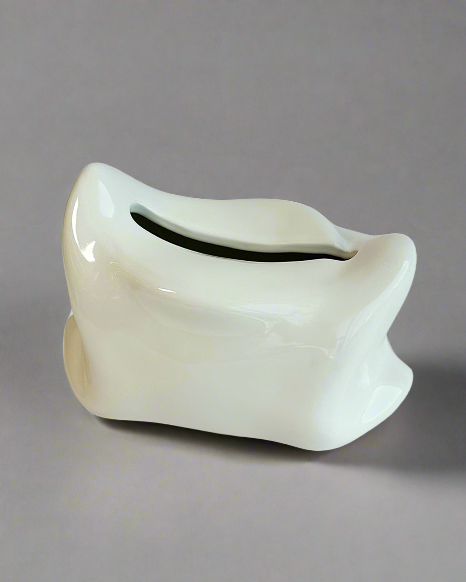 Glossy Ceramic Tissue Holder