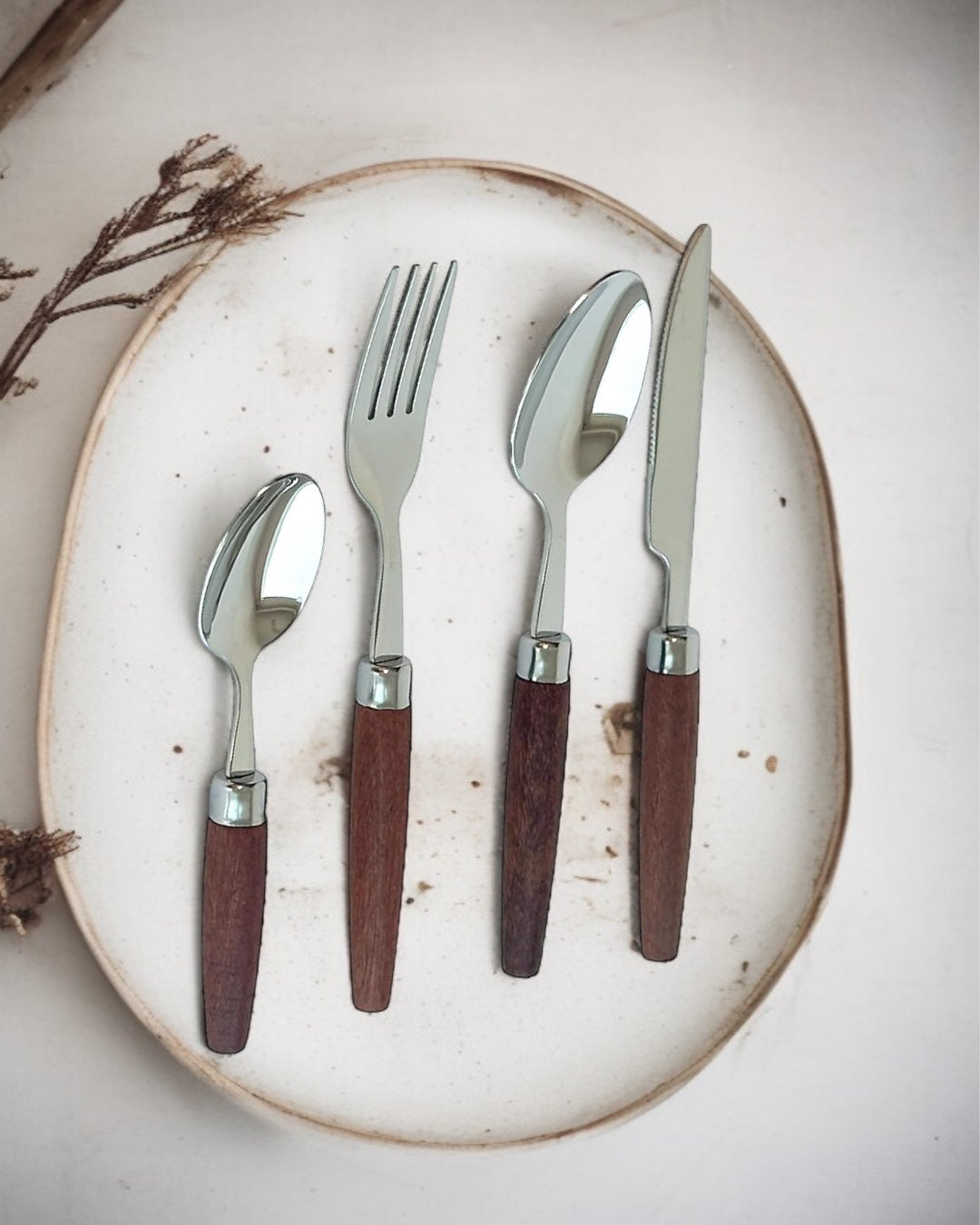 16PC Flatware Set