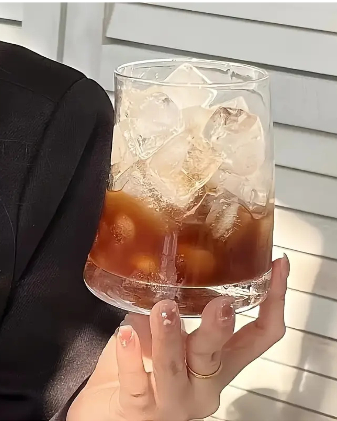 Curved Glass Cup
