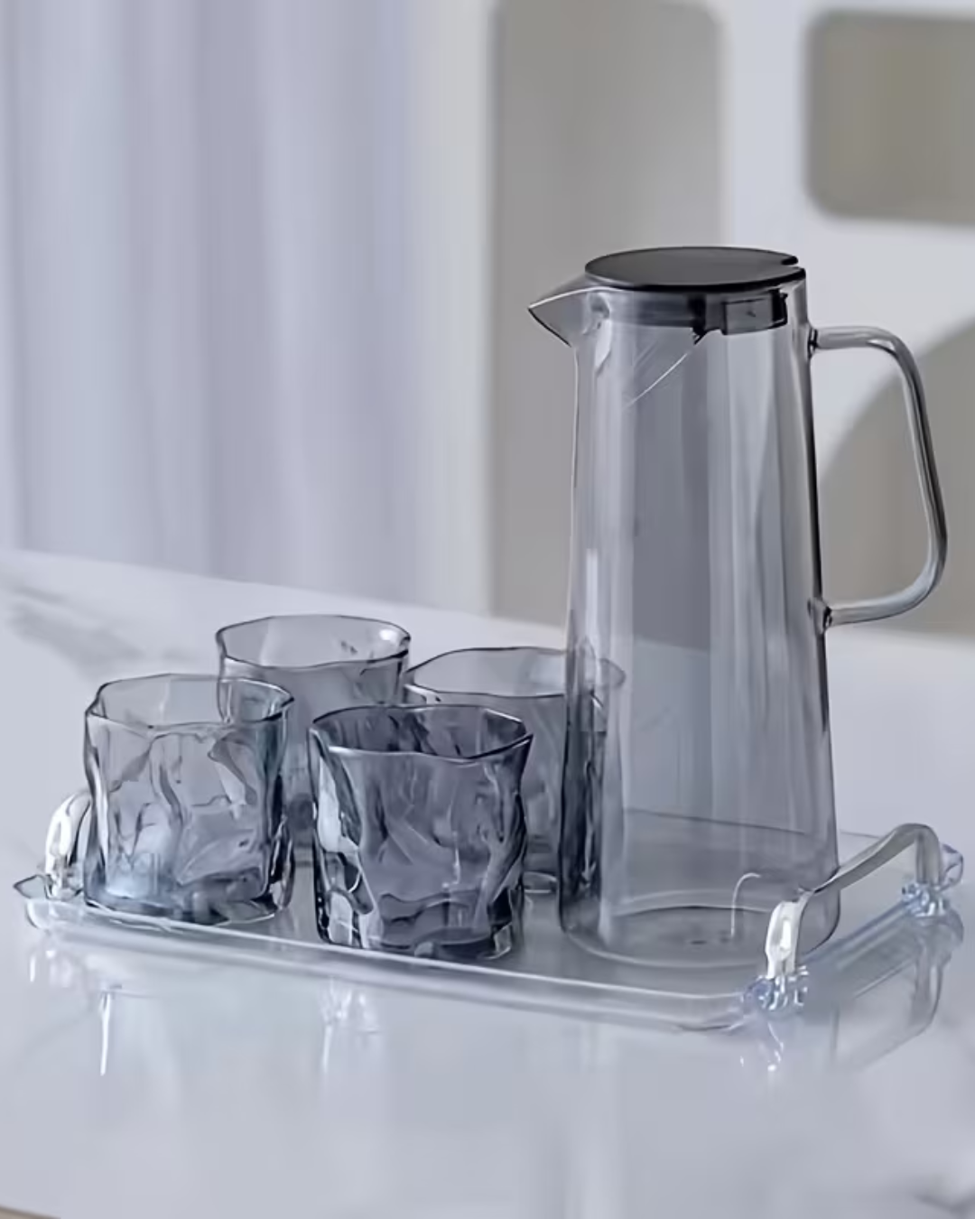 Glass Pitcher with 4 cups
