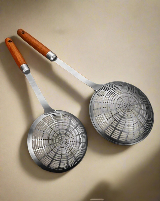 Wooden Handle Skimmer